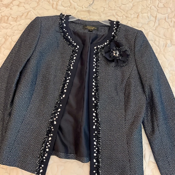 Tahari Navy and Silver Tweed Skirt Set - Picture 8 of 15